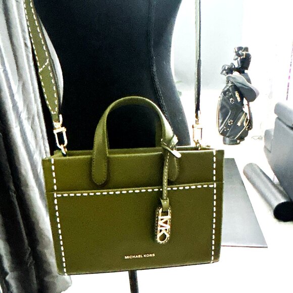 Michael Kors Leather Bag Retail $435 Clearance Sale - Picture 12 of 12